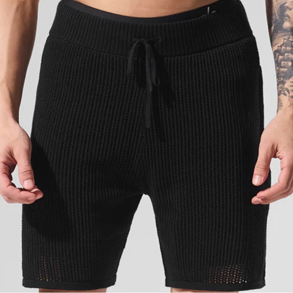 alo Open-Knit Short (US M Small)